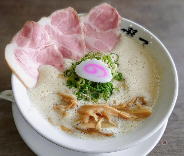 「鶏そば」@鶏そば 啜る 小牧分店の写真