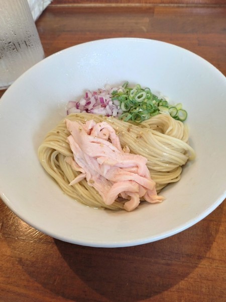 「アゴ節冷やし和え玉」@塩らーめん 千茶屋の写真