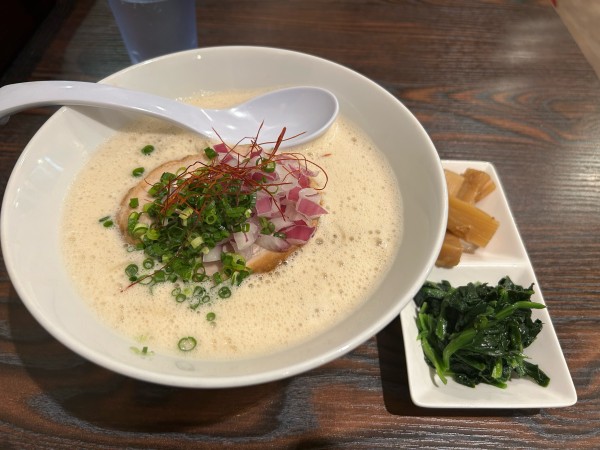 「塩ラーメン」@鶏白湯らーめん 叶の写真