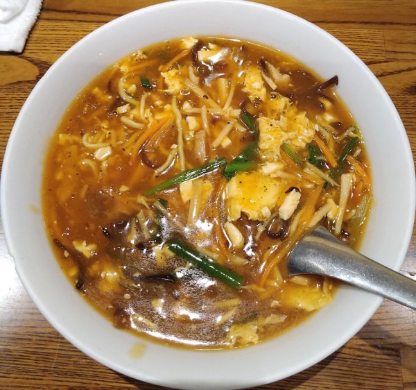 「サンラータンメン」@中華居酒家 慶錦閣 大森町店の写真