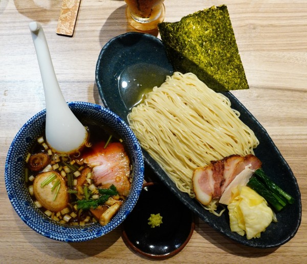 「つけそば（細麺）＋半熟煮卵＋生ビール」@麺や 豊の写真