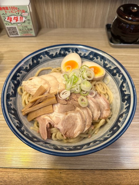 「特製油そば　中盛」@秋葉原つけ麺 油そば 楽の写真