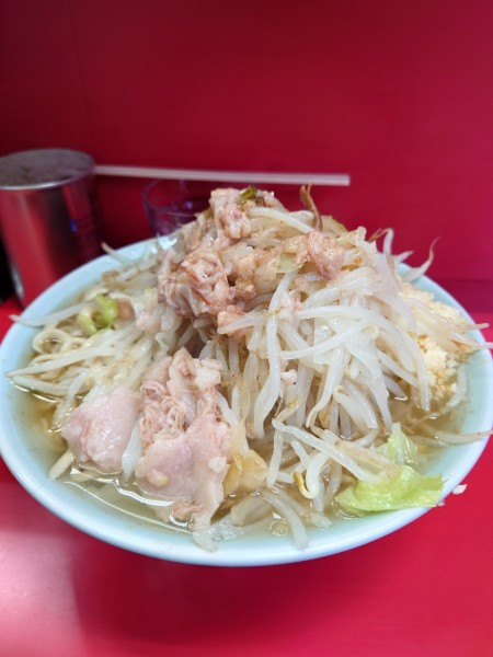 「大豚  野菜  ニンニク  アブラ」@ラーメン二郎 三田本店の写真