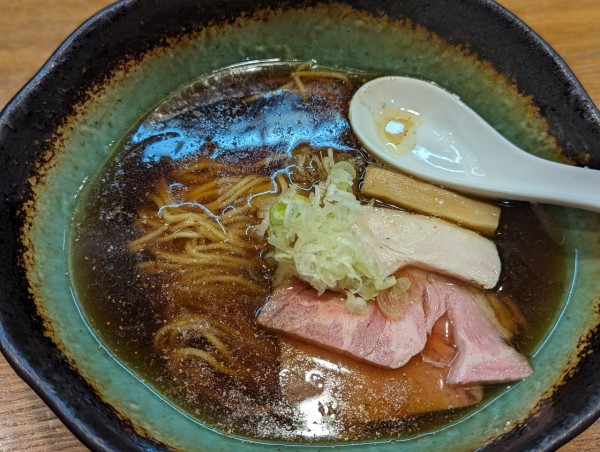 「醤油そば」@麺邸 いざかなやの写真