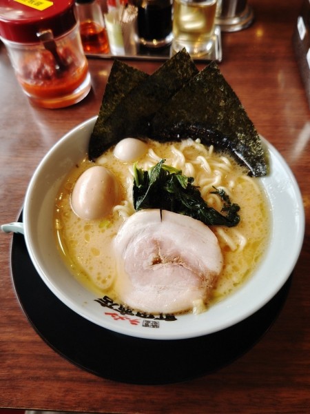 「ラーメン(800円)」@相模原商店の写真