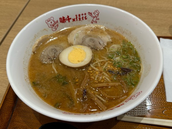 「桂花ラーメン」@味千×桂花 阿蘇くまもと空港店の写真