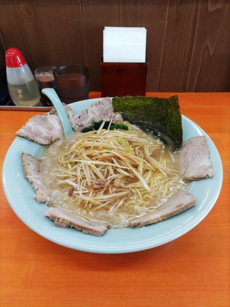 「ネギチャーシューメン」@ラーメンショップ椿 春日部備後店の写真