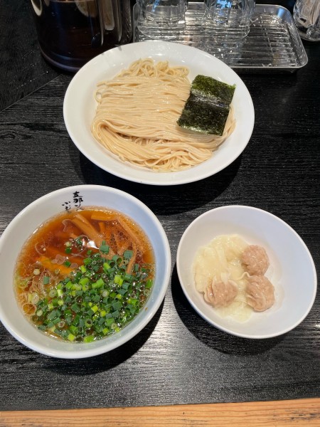 「塩つけそば　ワンタン別盛り」@支那ソバ 小むろの写真