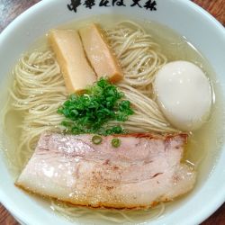 蜆そば　味玉入り　1000円
