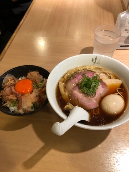 「特製ラーメン　卵掛けご飯」@らぁ麺 はやし田 新宿本店の写真