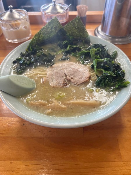 「正油ラーメンほうれん草増し」@ラーメンショップ 足利50号店の写真