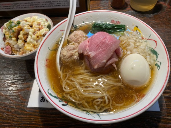 「特製煮干しラーメン＋マヨチャーシューご飯」@らぁめん小池の写真