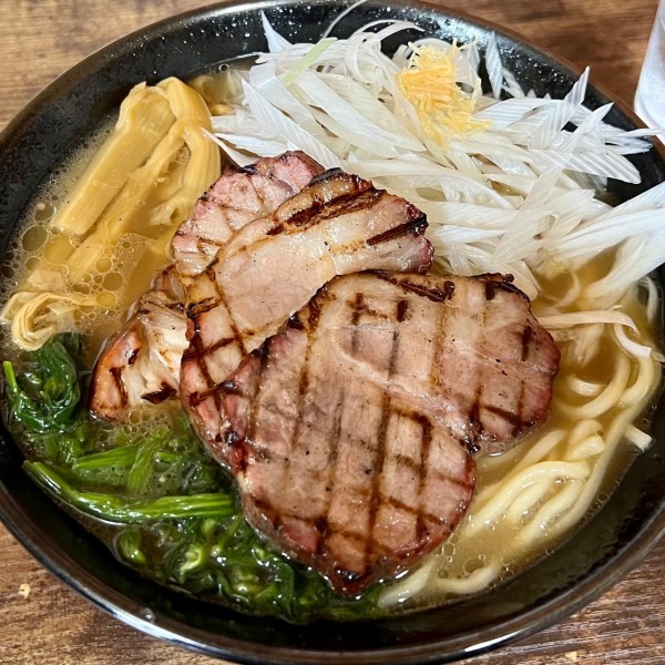 「ねぎあぶりちゃーしゅーめん」@かつ美の写真