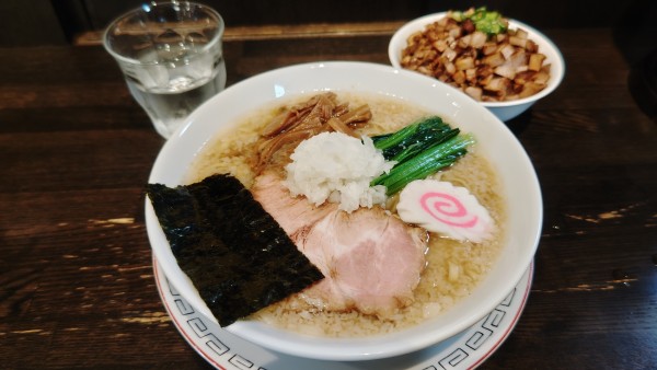 「背脂中華そば９５０円＆肉めし小２００円」@Miya De La Soulの写真