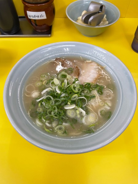 「塩とんこつラーメン」@ラーメン味心の写真