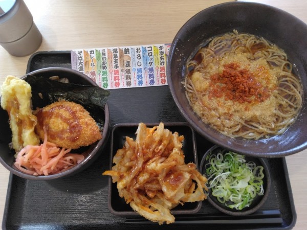 「ミニのり弁セット680円(のりのり祭で580円)かき揚げ」@ゆで太郎 柏の葉キャンパス店の写真