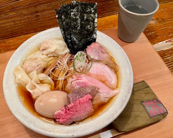 「醤油＋特上トッピング＋追加ワンタン2個」@Homemade Ramen 麦苗の写真