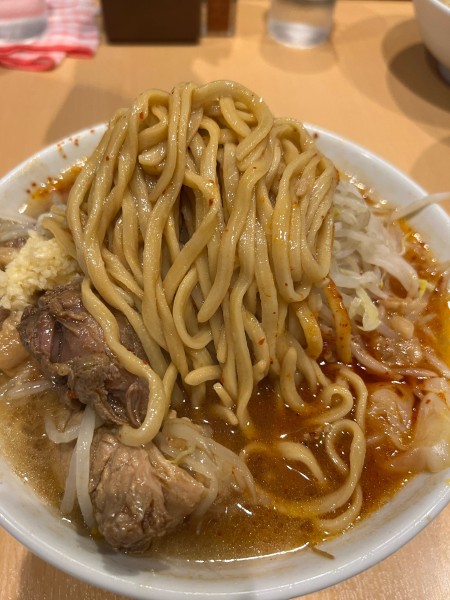 「辛いラーメン」@ピコピコポンの写真