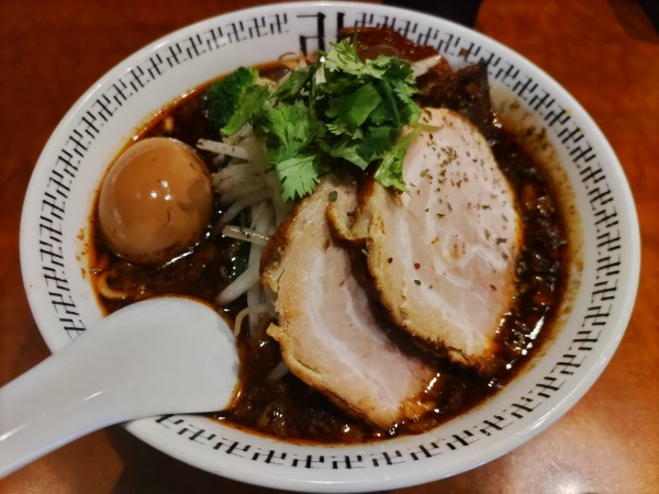 「スパイス特製ラー麺·肉切れっぱし·小ライス」@スパイス・ラー麺 卍力 秋葉原店の写真