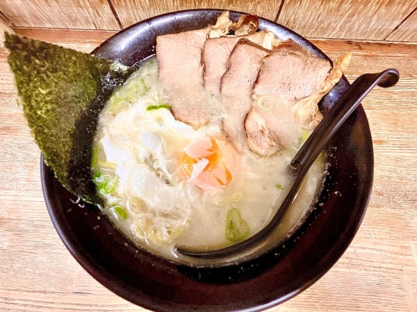 「塩卵チャーシュー（1050円）」@らーめん家 きらくの写真