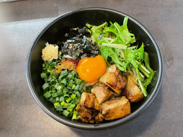 「塩まぜそば」@らーめん まぜそば あらし 多治見店の写真