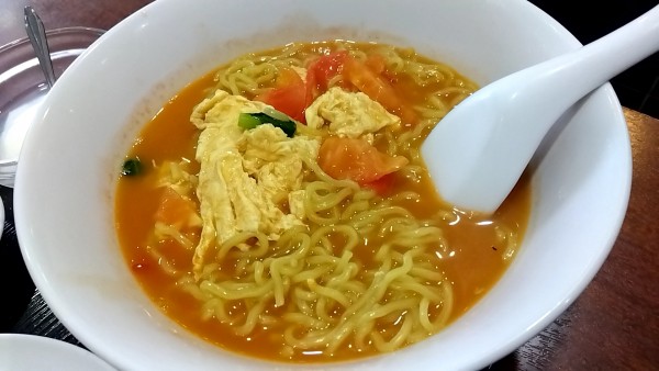 「トマト玉子タンメン（半炒飯ランチセット　８５０円）」@中華食酒館 万龍記の写真