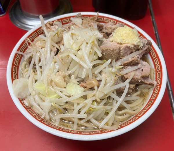「小ラーメン豚W入りヤサイニンニクアブラ」@ラーメン二郎 目黒店の写真