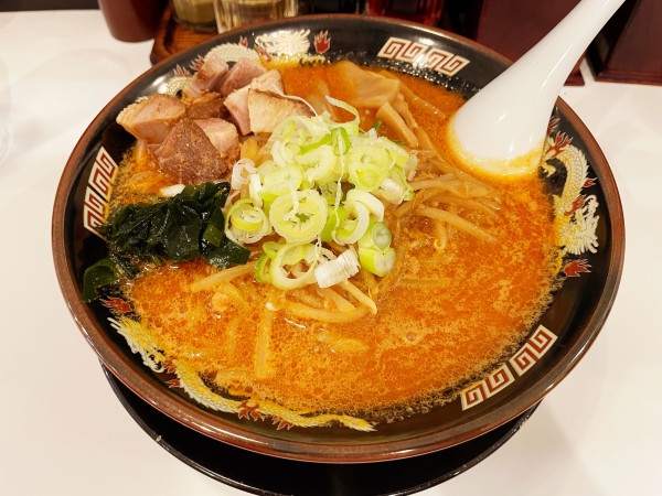 「辛味噌ラーメン」@北海道らーめんみそ熊 神奈川綱島店の写真