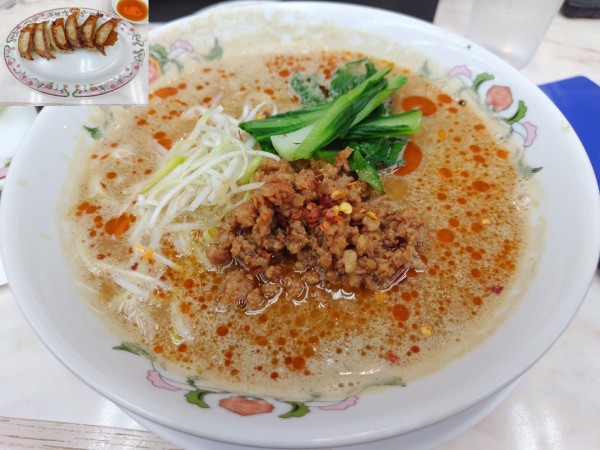 「【限定】担々麺 +餃子2人前(1人前無料:㋚券)」@餃子の王将 アルピコプラザ松本店の写真