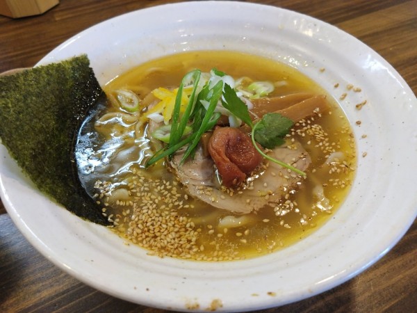 「塩ラーメン」@麺屋 くろまるの写真