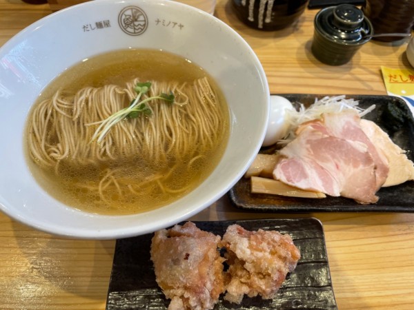 「特製だし麺（塩）」@だし麺屋ナミノアヤ 府中店の写真