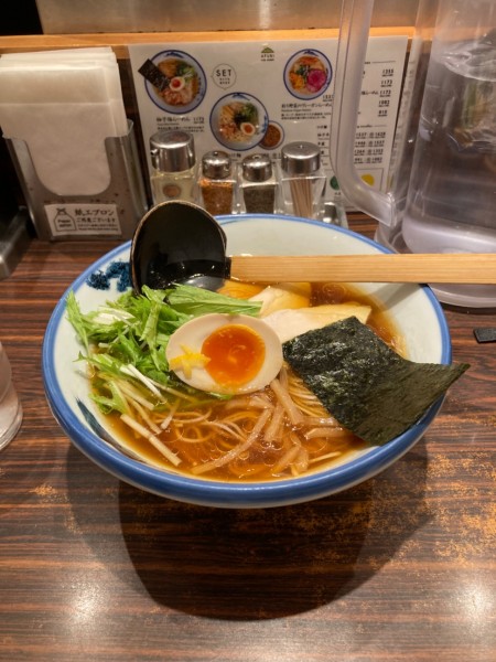 「柚子醤油ラーメン」@AFURI 横浜ジョイナス店の写真