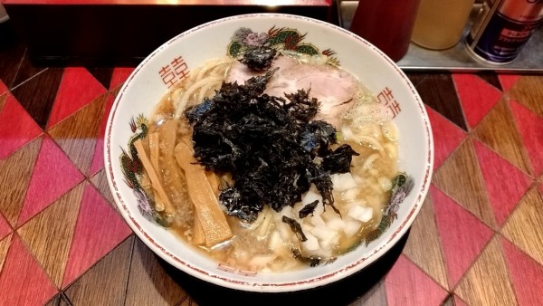 「背脂煮干しラーメン_1080円」@オールドラーメンショップ 逆流の写真