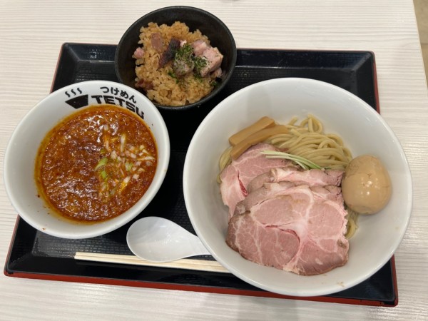 「辛味噌特製つけめん+豚飯」@つけめん TETSU ららぽーと新三郷店の写真