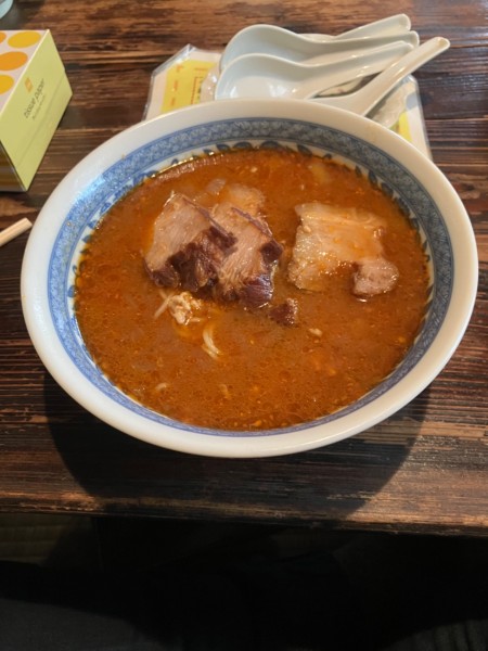 「味噌チャーシューたんたん麺」@勝浦たんたん麺 あざみの写真