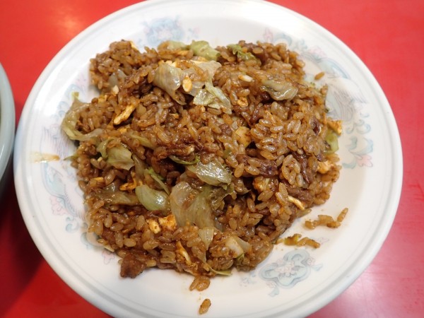 「（夜限定定食）牛肉レタス炒飯+半ラーメン(980円)」@海華 松戸店の写真