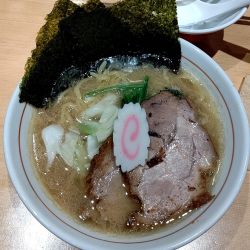 黒豚豚骨醤油ラーメン1300円