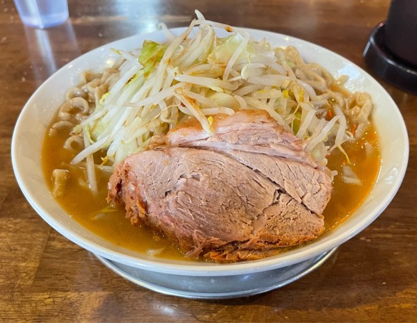 「大ラーメン(麺350g+豚1枚)」@らーめん 豚島の写真