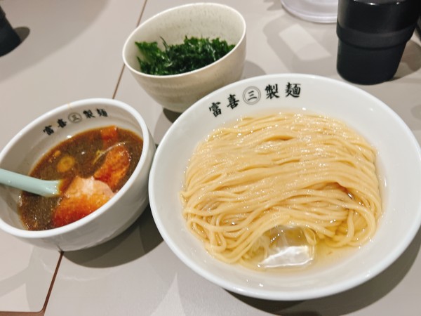 「鰹昆布水のどごし生麺+バラ干し海苔」@富喜製麺研究所 六本木店の写真