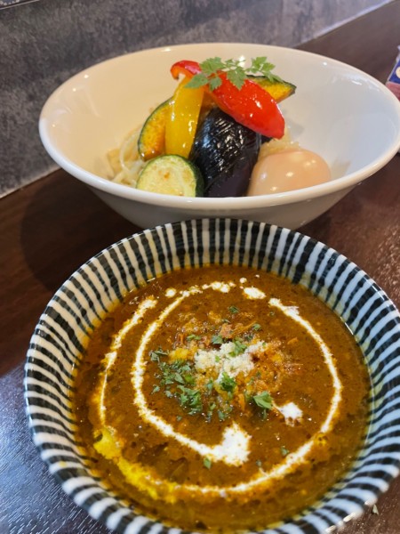 「カレーつけ麺　900円」@旬ダイニング 鶴田の写真