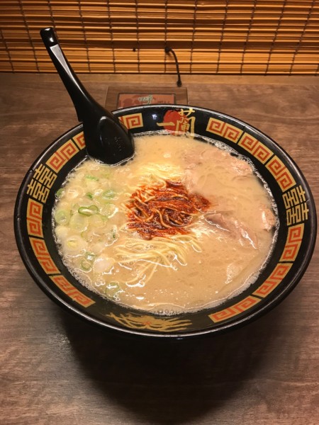 「天然とんこつラーメン（創業以来） 980円」@一蘭 横浜西口店の写真
