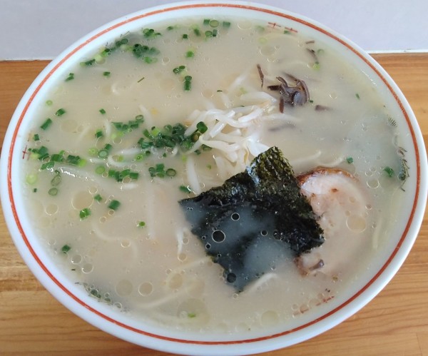 「大盛りラーメン 450円」@元祖九州ラーメン 日吉 八重原店の写真