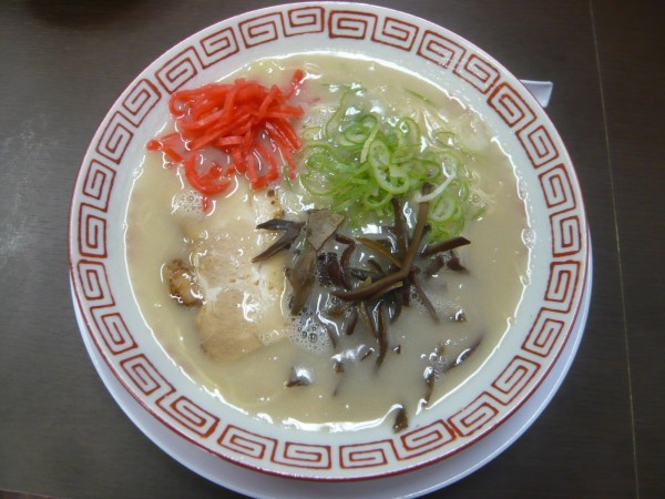 「とんこつラーメン」@豚骨ラーメン 浅野本店の写真