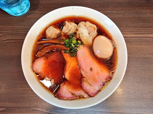 「特製中華そば(醤油)」@中華そば さわの写真