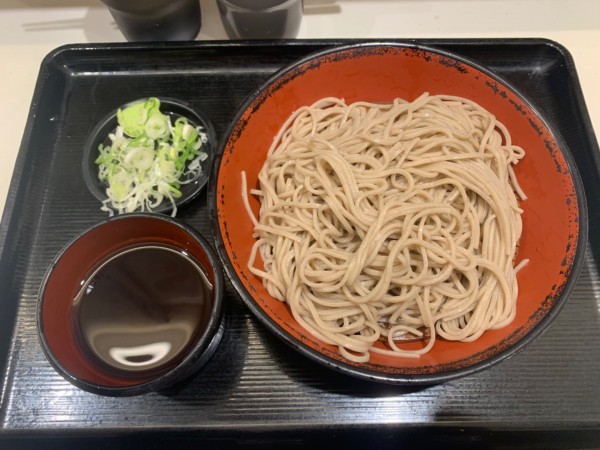 「もりそば 390円」@名代 富士そば 巣鴨駅前店の写真