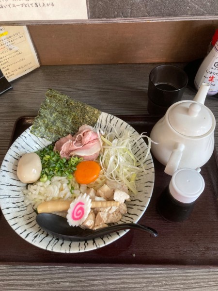 「濃厚玉子と比内地鶏の油そば　ラーパス　味玉」@麺匠えにしの写真