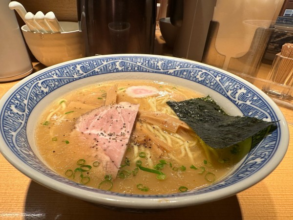 「中華そば」@中華そば 青葉 飯田橋店の写真