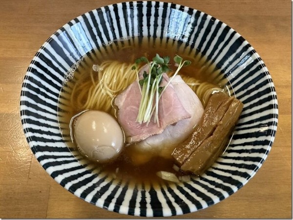 中華そば（880円）