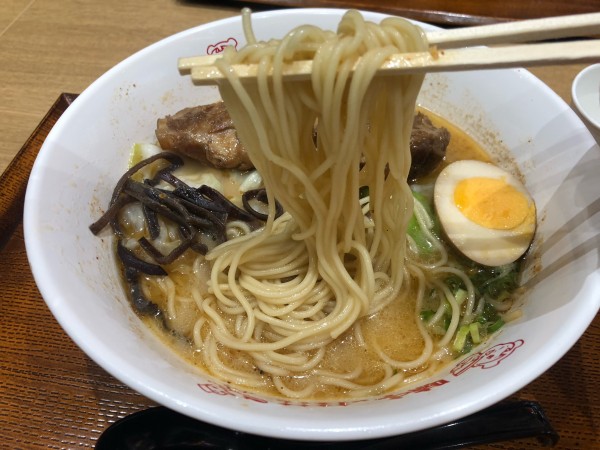 「パイクー麺（1,200円）」@味千×桂花 阿蘇くまもと空港店の写真
