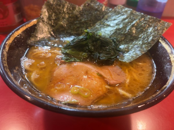「ラーメン」@家系総本山 ラーメン吉村家の写真